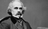 Nathaniel Hawthorne e a obsessão da letra escarlate