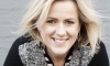 Jojo Moyes entretida numa loja dos sonhos Jojo Moyes entretida numa loja dos sonhos