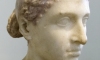 Cleópatra, a rainha seduziu dois poderosos romanos Cleópatra, a rainha seduziu dois poderosos romanos